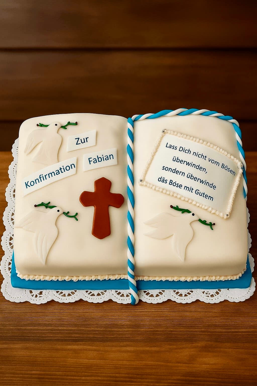 Festtorte „Bibel“